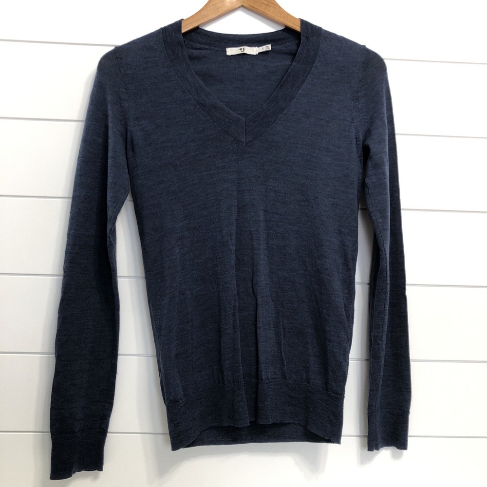 Uniqlo Women's V-Neck Sweater - Dark Blue